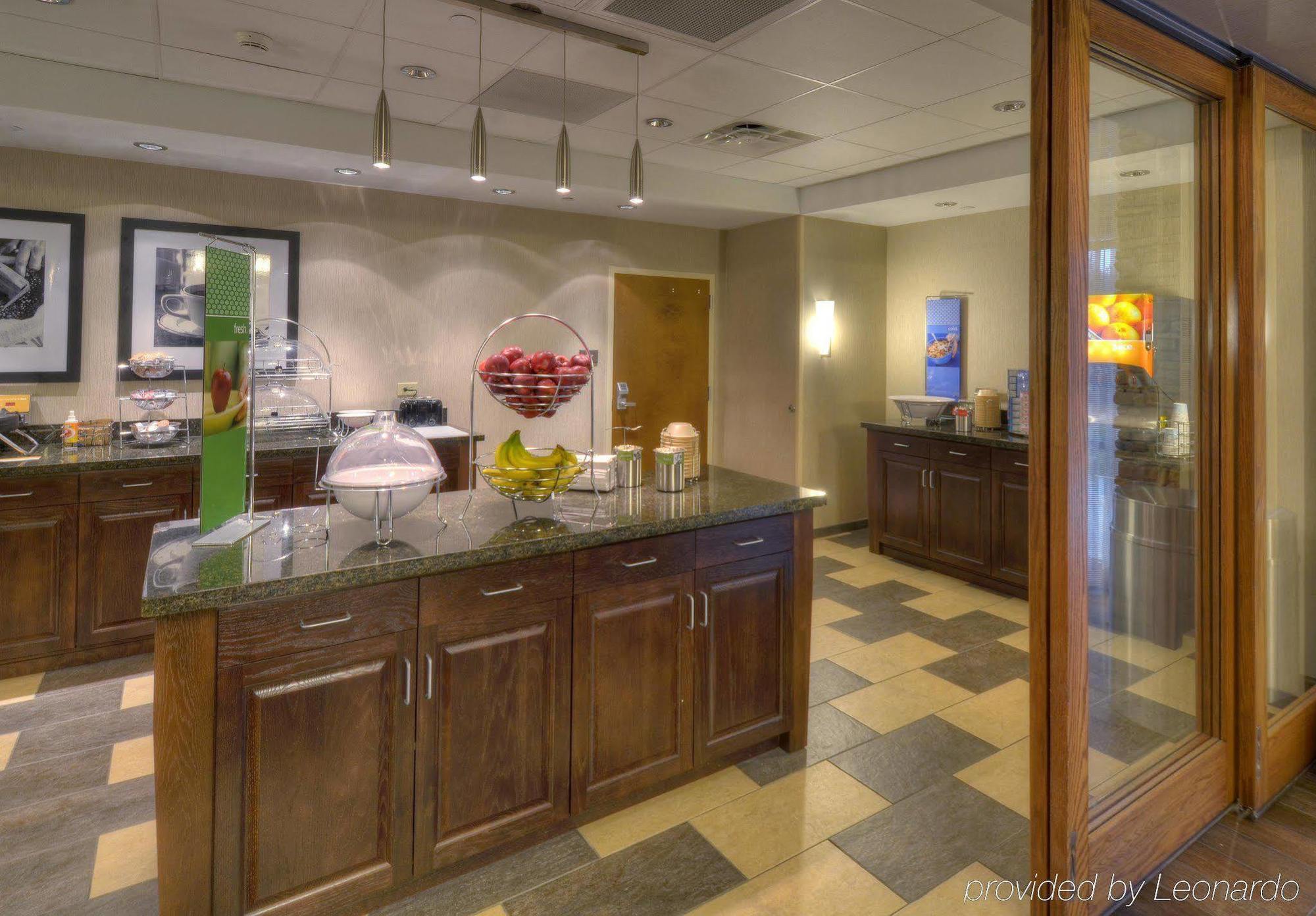 Hampton Inn Columbus/South-Fort Benning Экстерьер фото