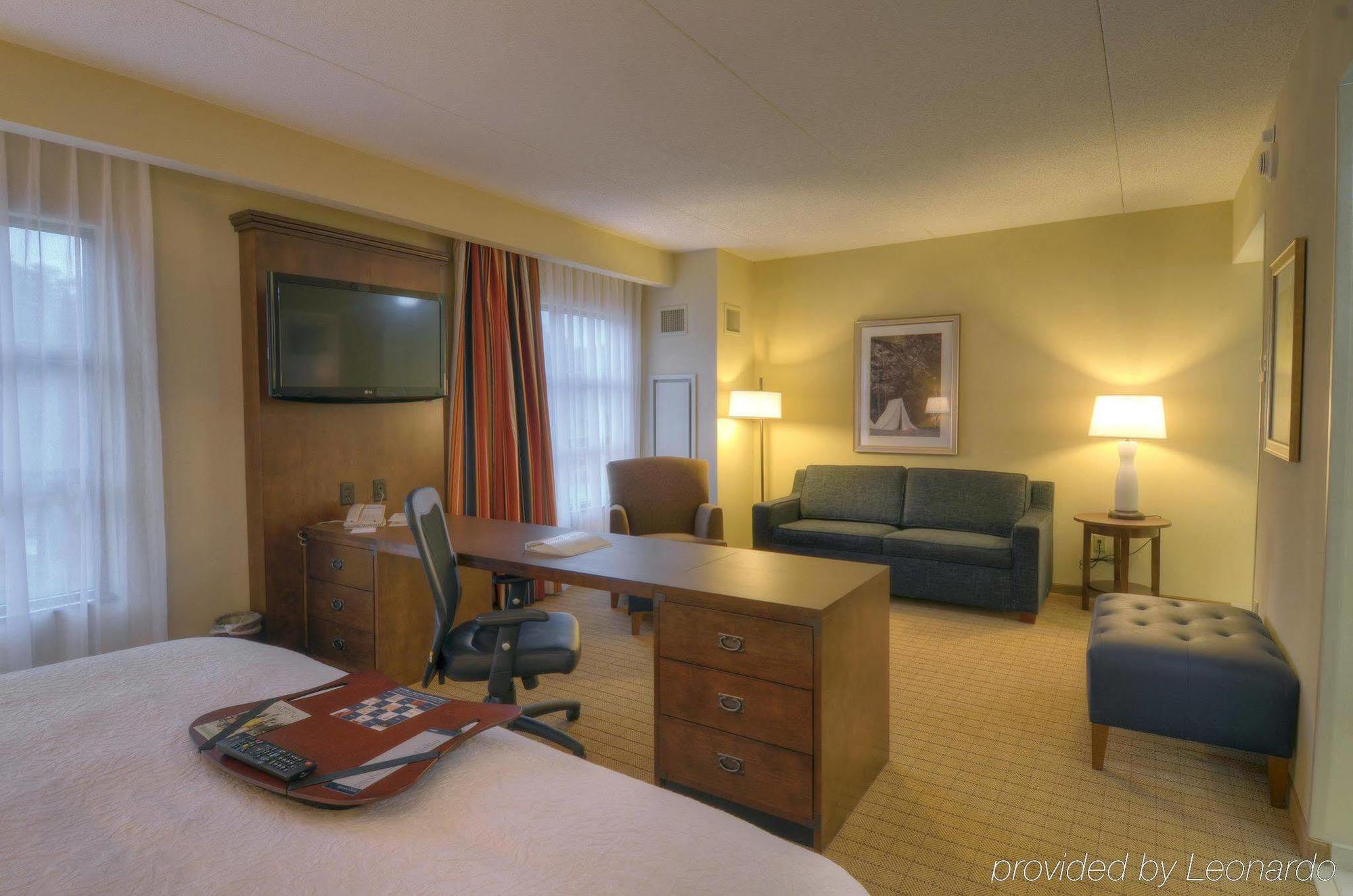 Hampton Inn Columbus/South-Fort Benning Экстерьер фото
